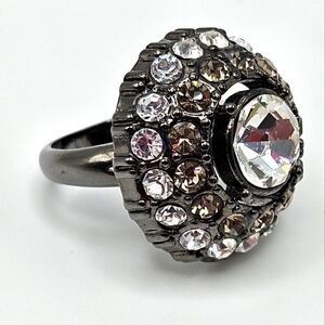 VINTAGE Premier Designs JAZZ Hematite Plated Rhinestone Dome Ring Size 6